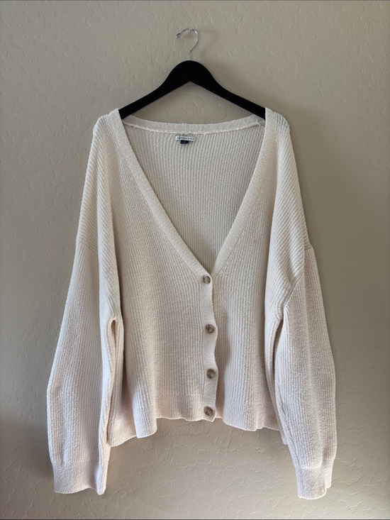 American Eagle Outfitters Sweaters - AE Cozy Cream Oversized Button-Front V-Neck Sweater Cardigan